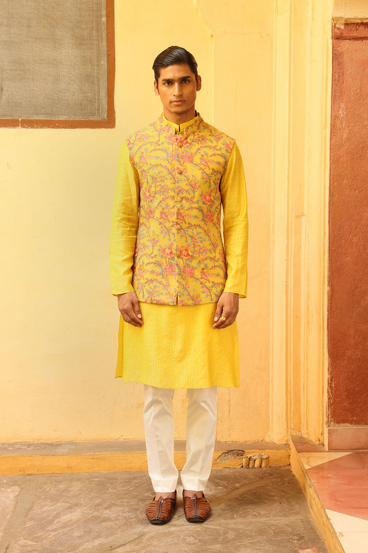 Sunshine Yellow Silk Brocade Jaal Bandi Set
