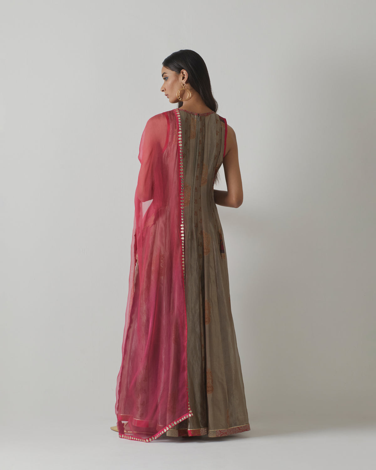 Metallic Grey & Fuchsia Anarkali Set