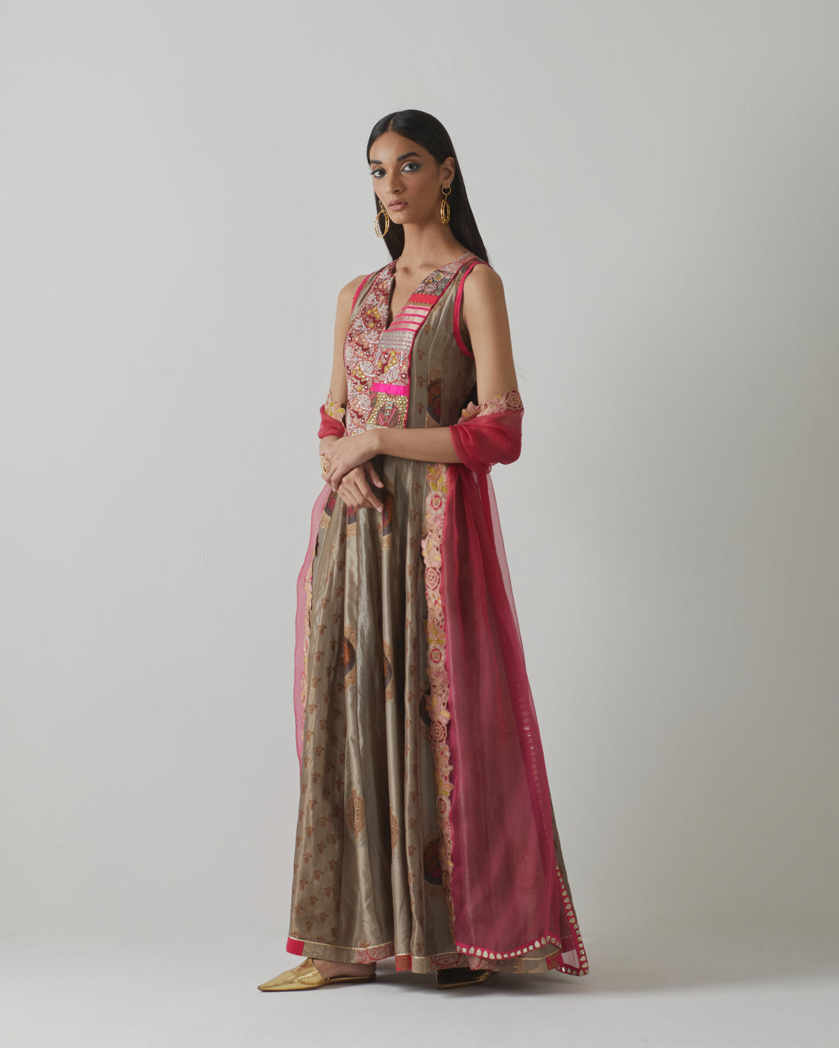 Metallic Grey & Fuchsia Anarkali Set