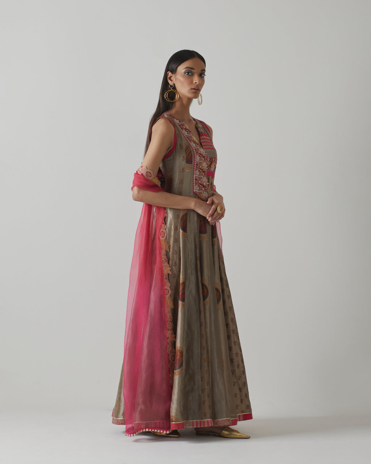 Metallic Grey & Fuchsia Anarkali Set