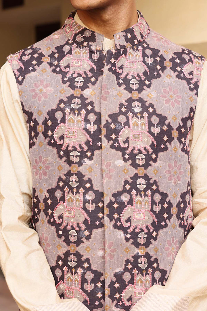 Cream kurta set with statement jacket