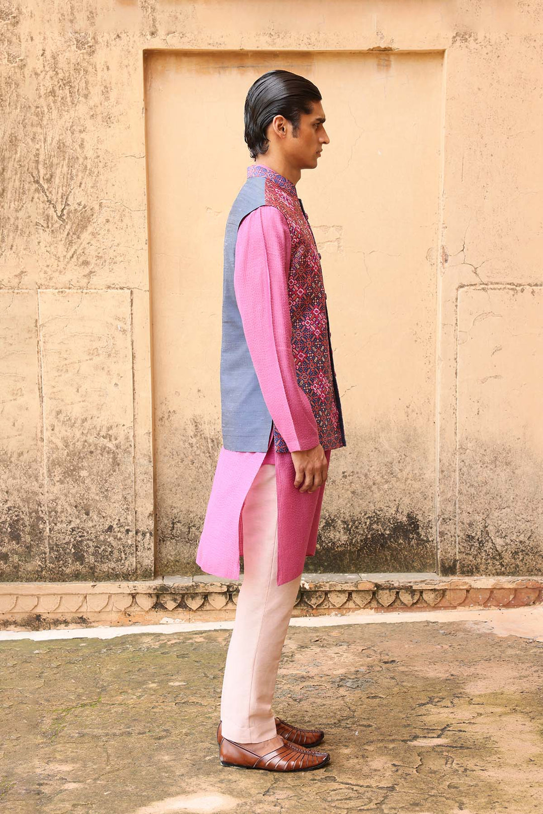 Pink Patola Silk Bundi Set