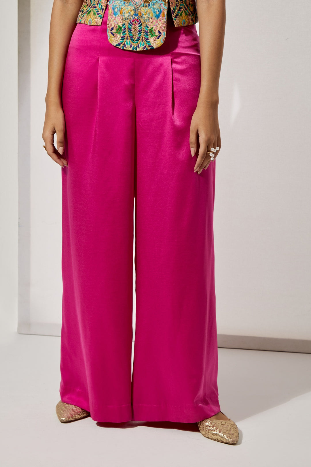 Multicolor Garden Embroidered Corset+Fuchsia High-Waist Pleated Palazzo Pants